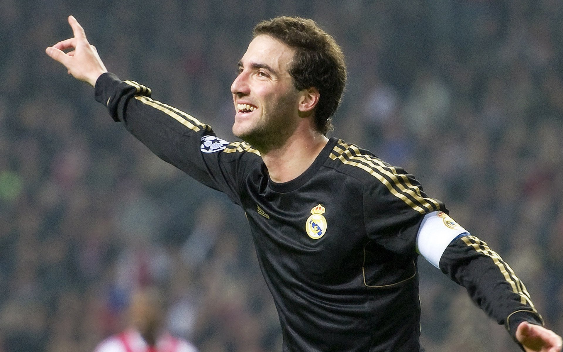 体育新闻中心构建体育赛事多渠道内容发布体系,大型体育赛事新闻运行的五大核心板块